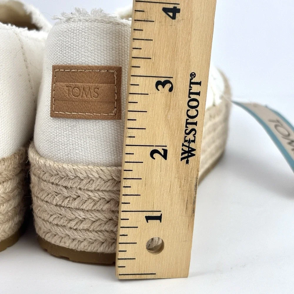 TOMS Valencia Platform Espadrille Slip On White Canvas Shoes 8 NWT Coastal